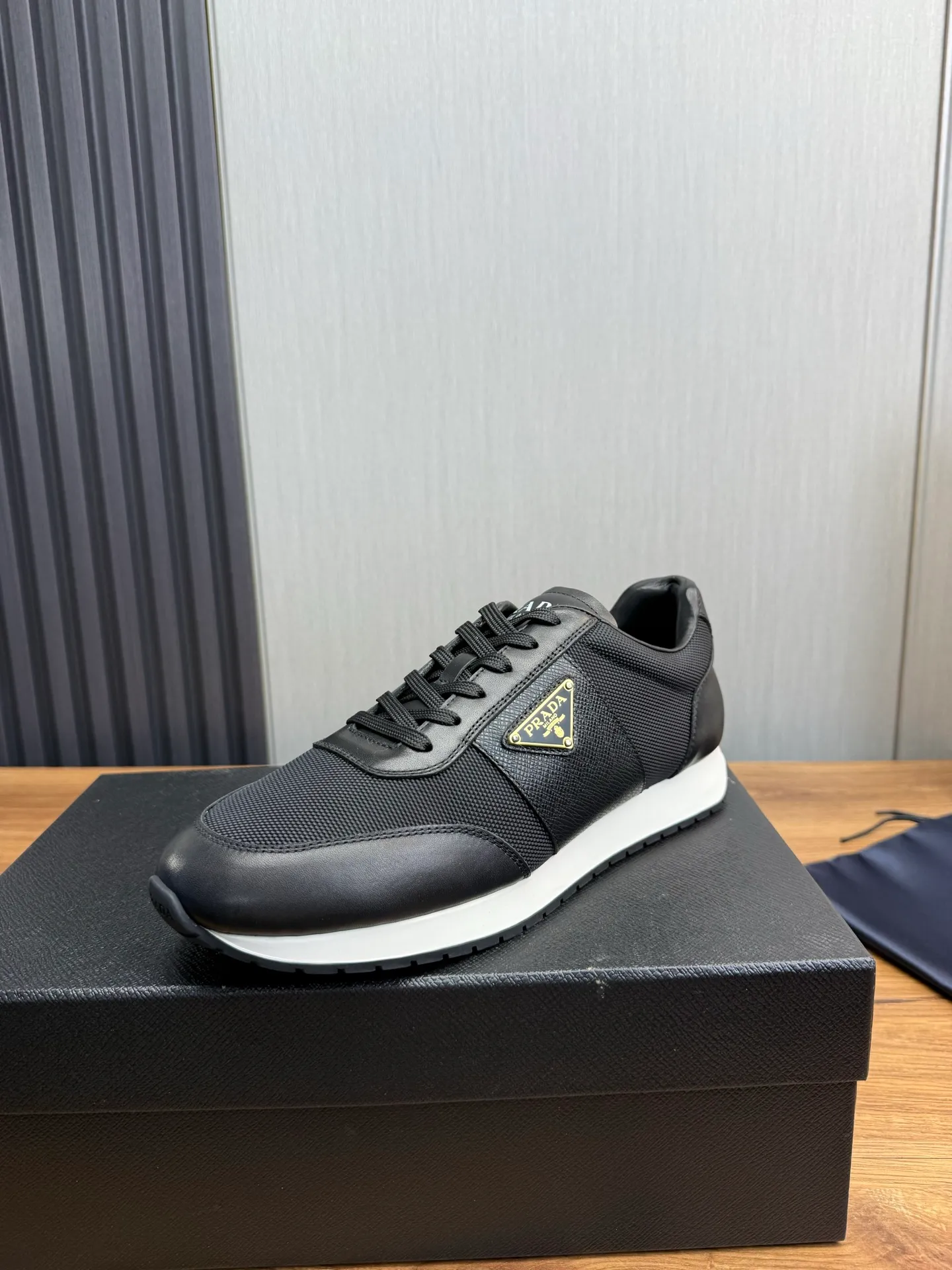 Men's shoes 💰760💰 [PRADA] New models synchronized with the official website, high-quality shipments ✔️Best sellers🔥 Original cowhide with mesh surface + cowhide lining, 1🆚1 replica, original bottom, 38-45 (men's 45 is custom-made and cannot be returned)